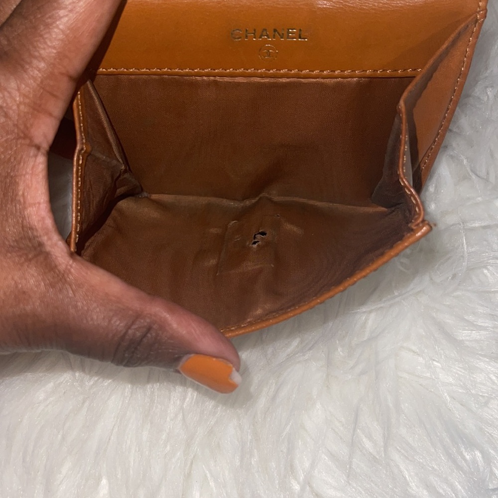 CHANEL WALLET - Chanel 19 leather wallet - Picture 7 of 17